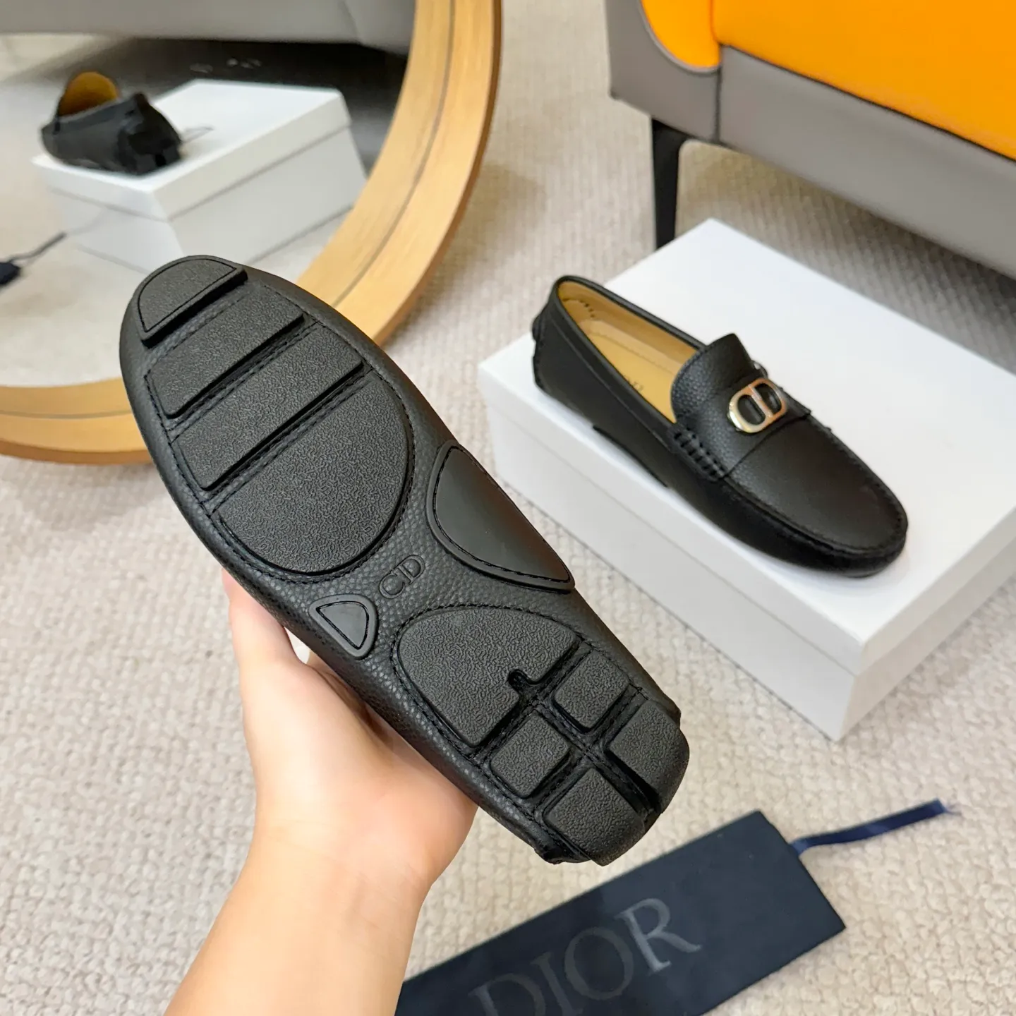 Men's clothing and shoes 💰420! (Yangli) Quality DIOR [Dior’s latest arrival] real auction hot-selling Doudou shoes 🔍DIOR) new Doudou shoes 👍Belgian designer Martin Margiela serves as Gucci shoe designer y full of charm, luxury style gentleman upper: imported cowhide, lining with spring sweat-absorbent first-layer sheepskin. Outsole Brand outsole, the last stitching on the bottom will never come off; equipped with classic Gucci exquisite hardware C D buckle💋The whole pair of shoes is fashionable and casual without losing high-end style; standard 38-46